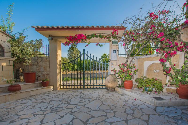 Porto Giardino Apartments Psarou  Zewnętrze zdjęcie