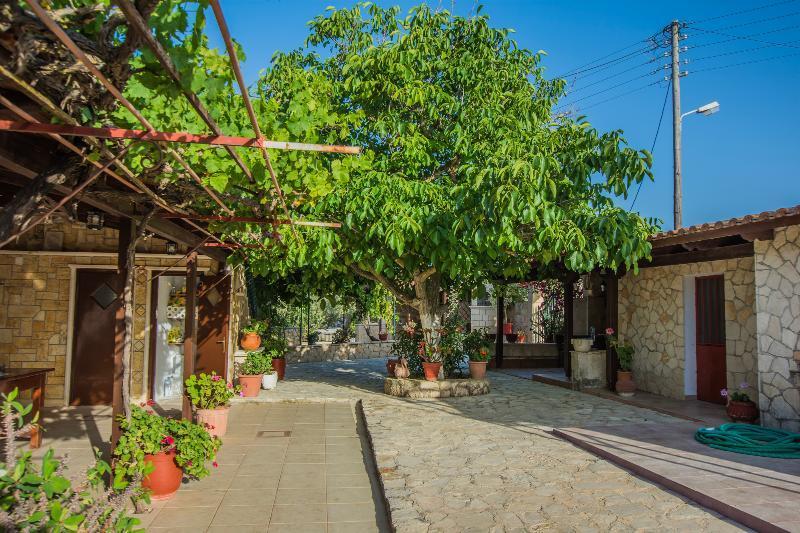 Porto Giardino Apartments Psarou  Zewnętrze zdjęcie
